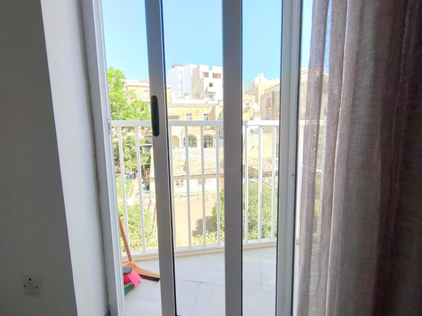 Cosy Seaside Apt, 200M From The Seafront Gzira Eksteriør bilde
