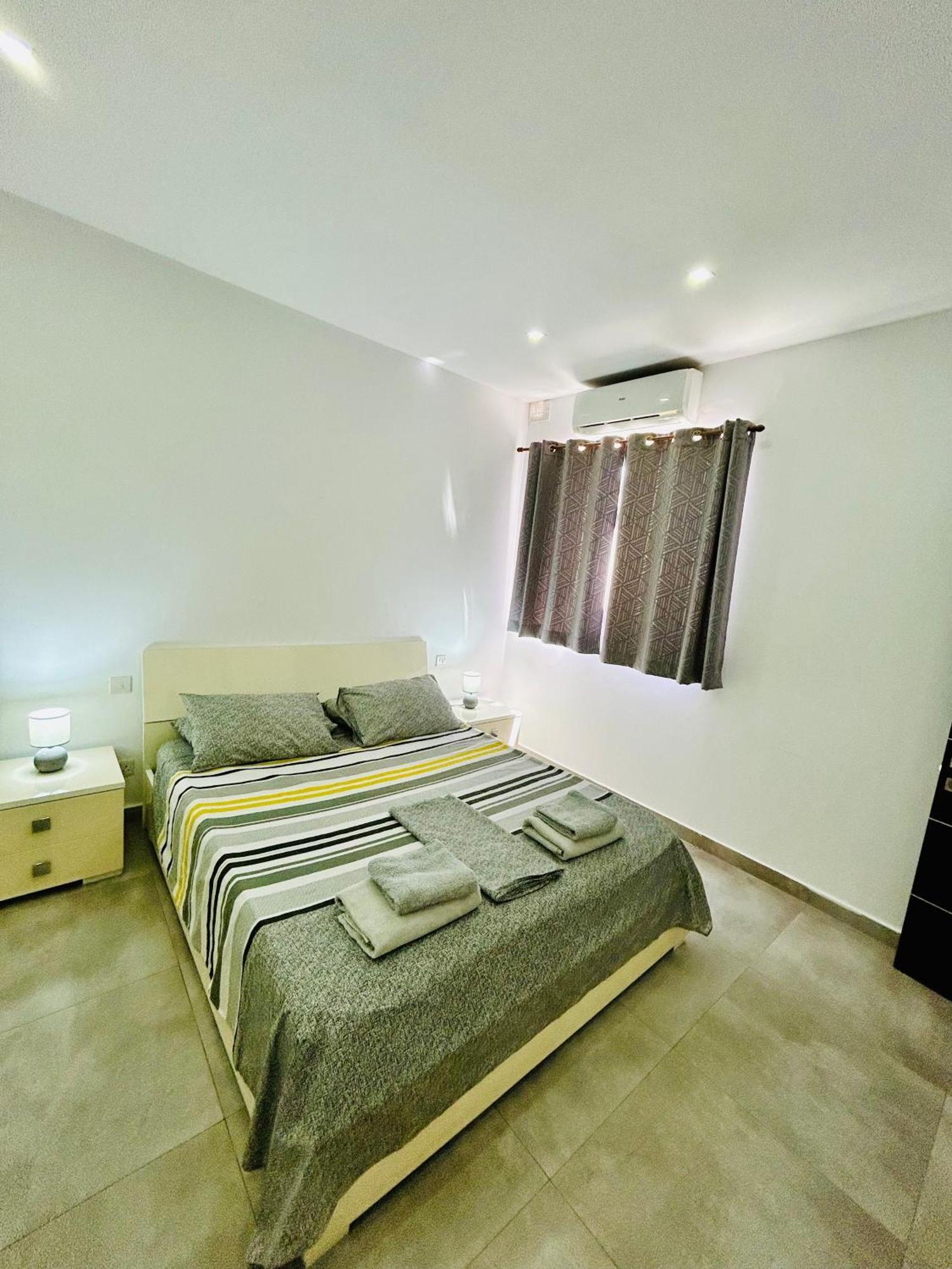 Cosy Seaside Apt, 200M From The Seafront Gzira Eksteriør bilde