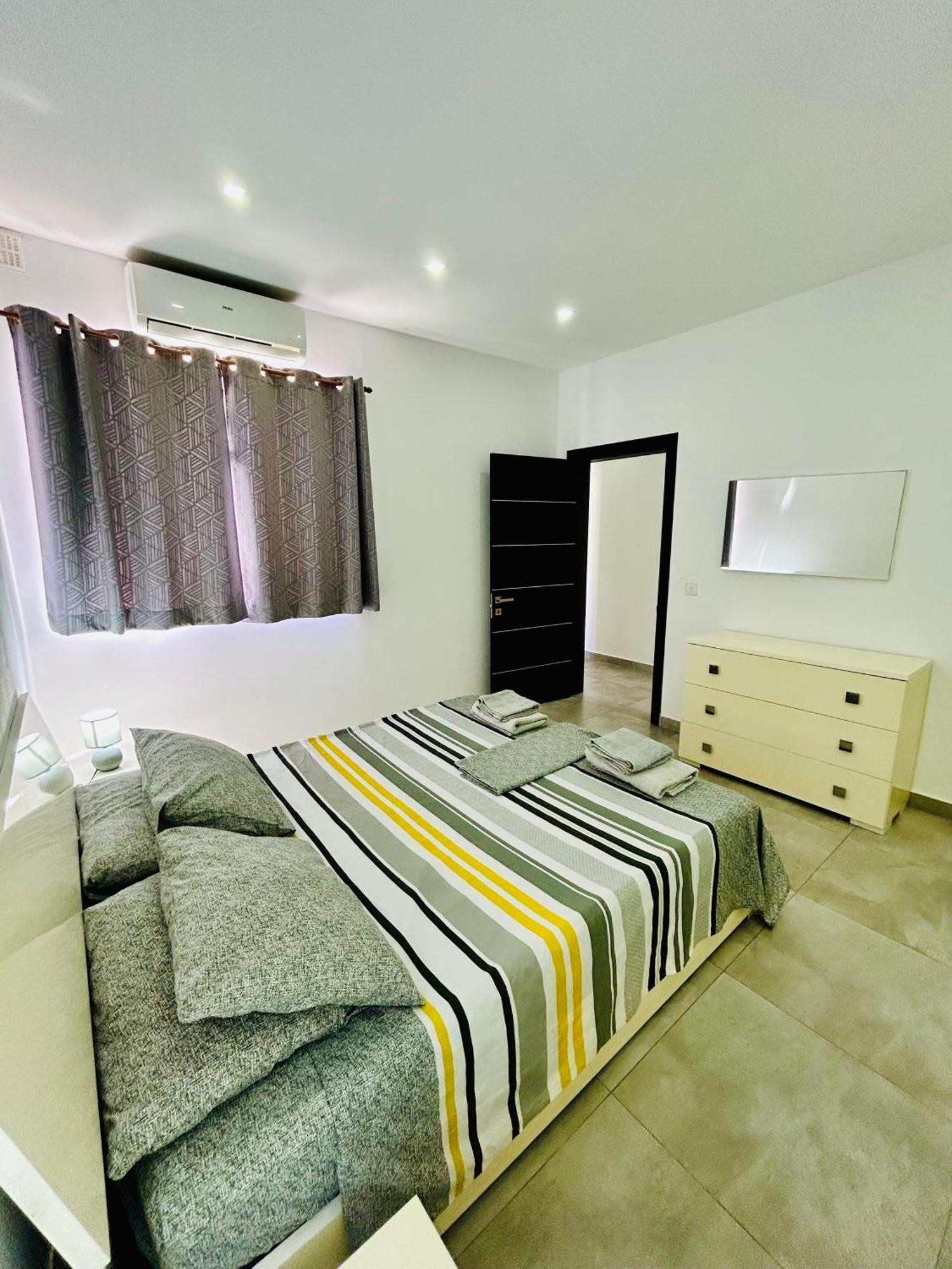 Cosy Seaside Apt, 200M From The Seafront Gzira Eksteriør bilde