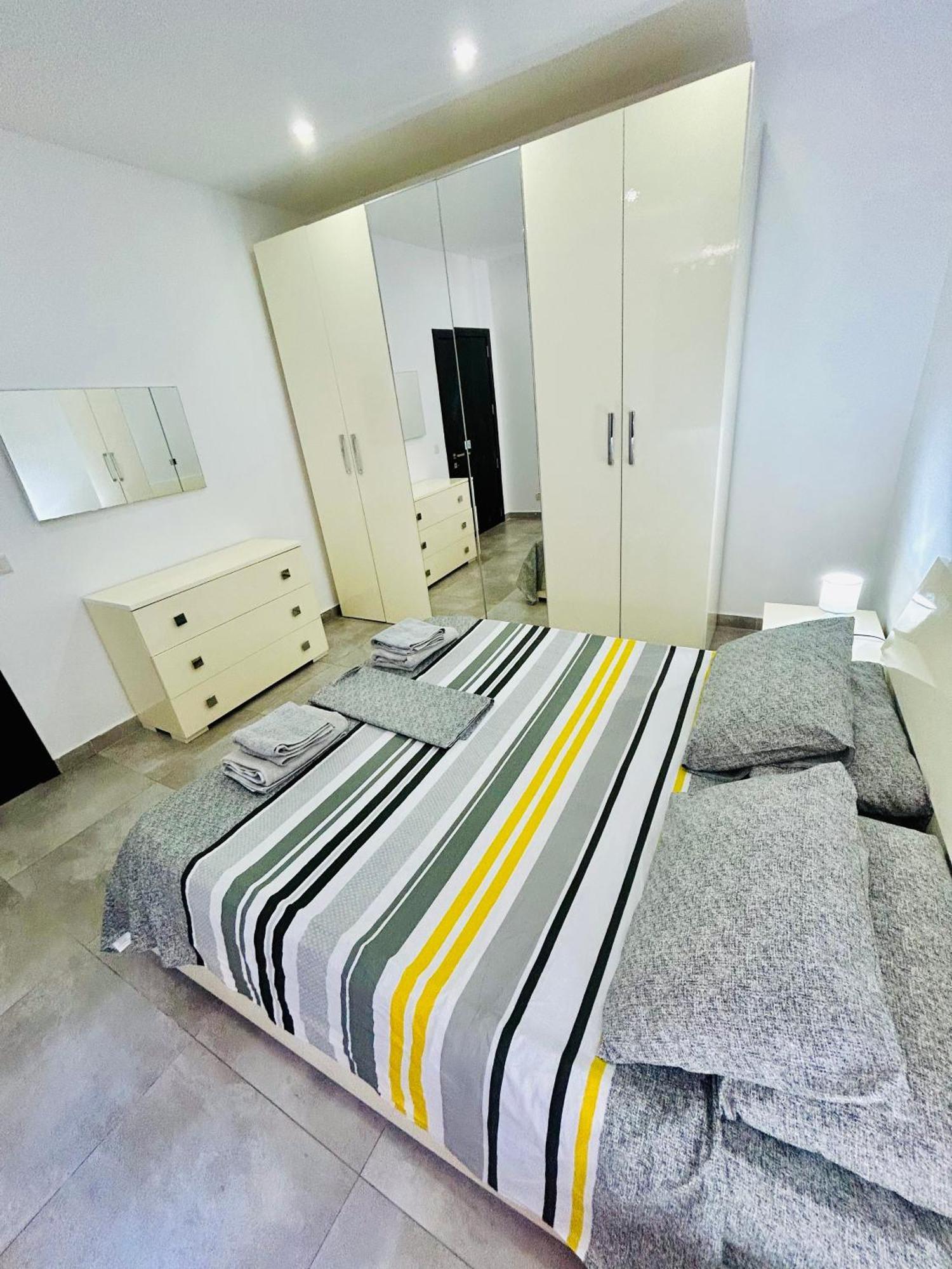 Cosy Seaside Apt, 200M From The Seafront Gzira Eksteriør bilde