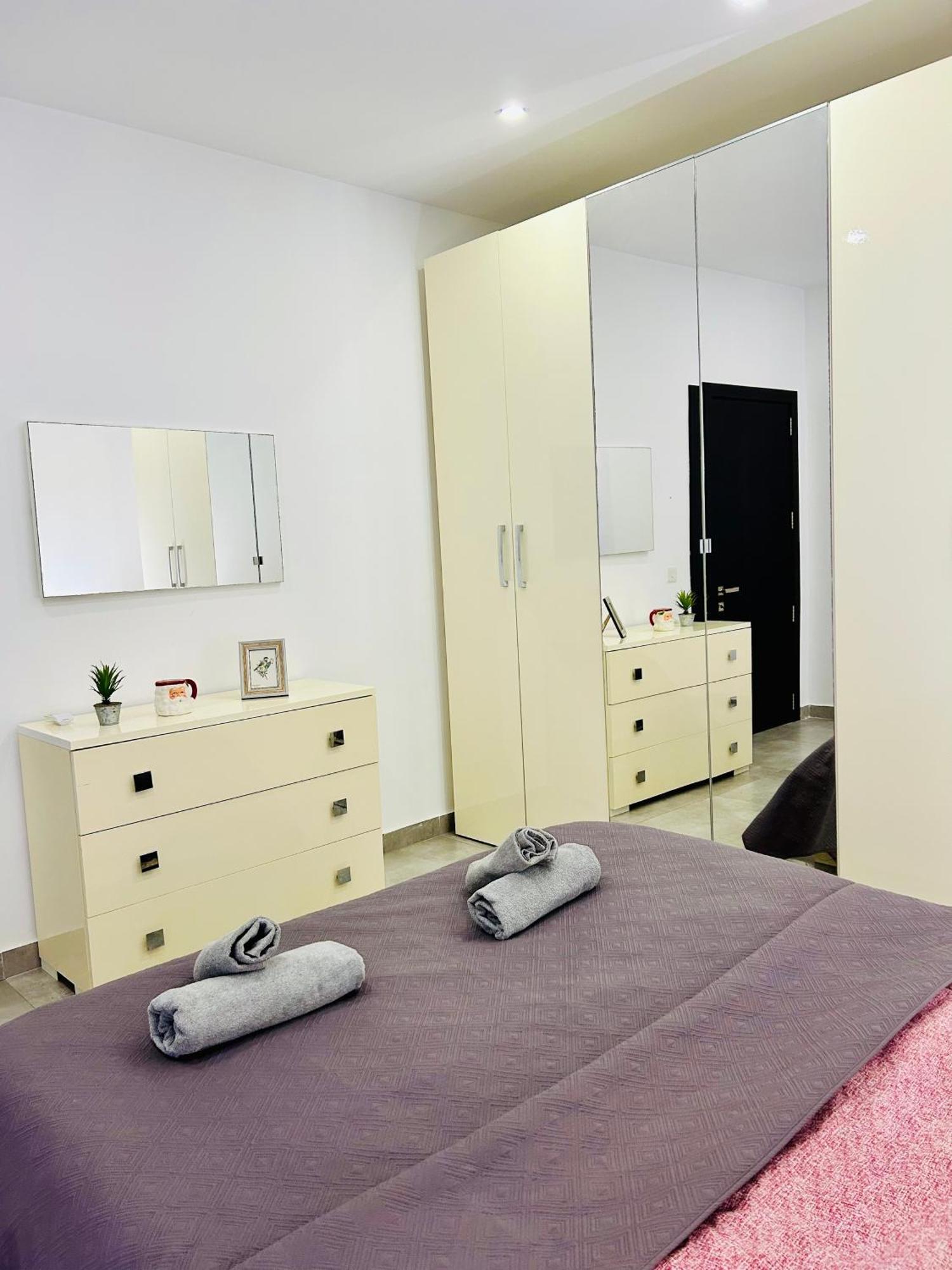 Cosy Seaside Apt, 200M From The Seafront Gzira Eksteriør bilde